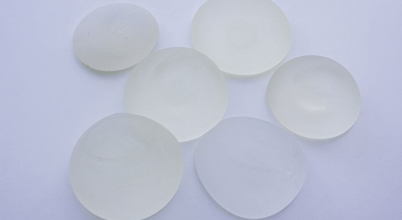 Silicone vs Saline Breast Implants